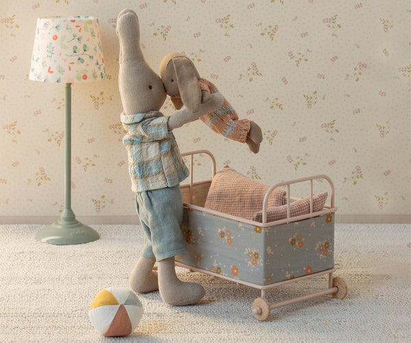 Conejito brown traje punto (bunny micro - 13cm)