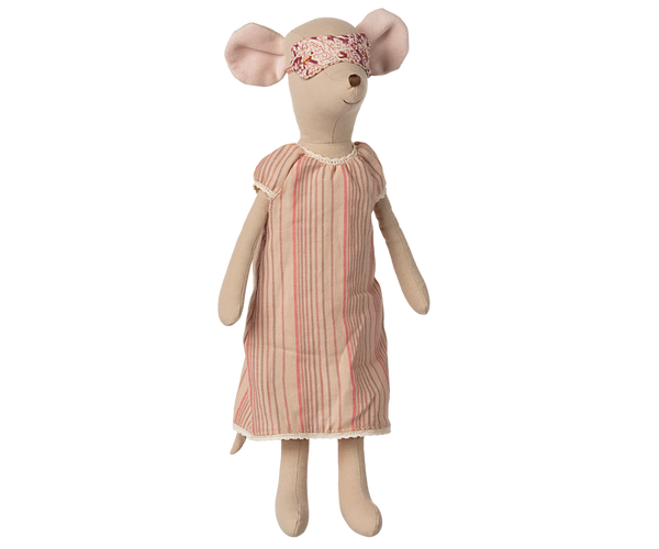 Ratoncita Medium con camisón