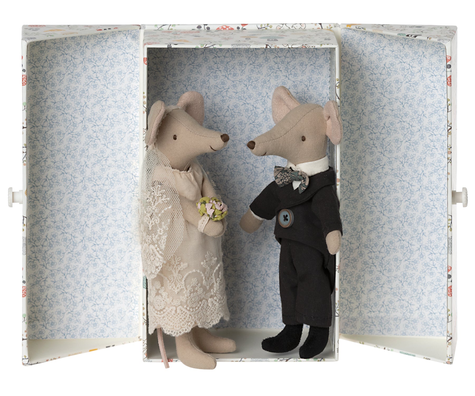 Ratoncitos recién casados - novia y novio en caja 2023