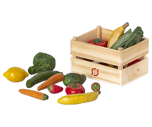 Caja con frutas y verduras